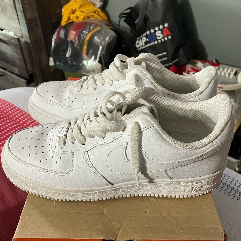 White Airforces